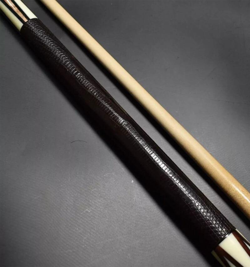 helmstetter-86-13-pool-cue-value.jpg